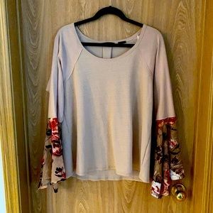 Thermal Top with Fancy Sleeves, XL
